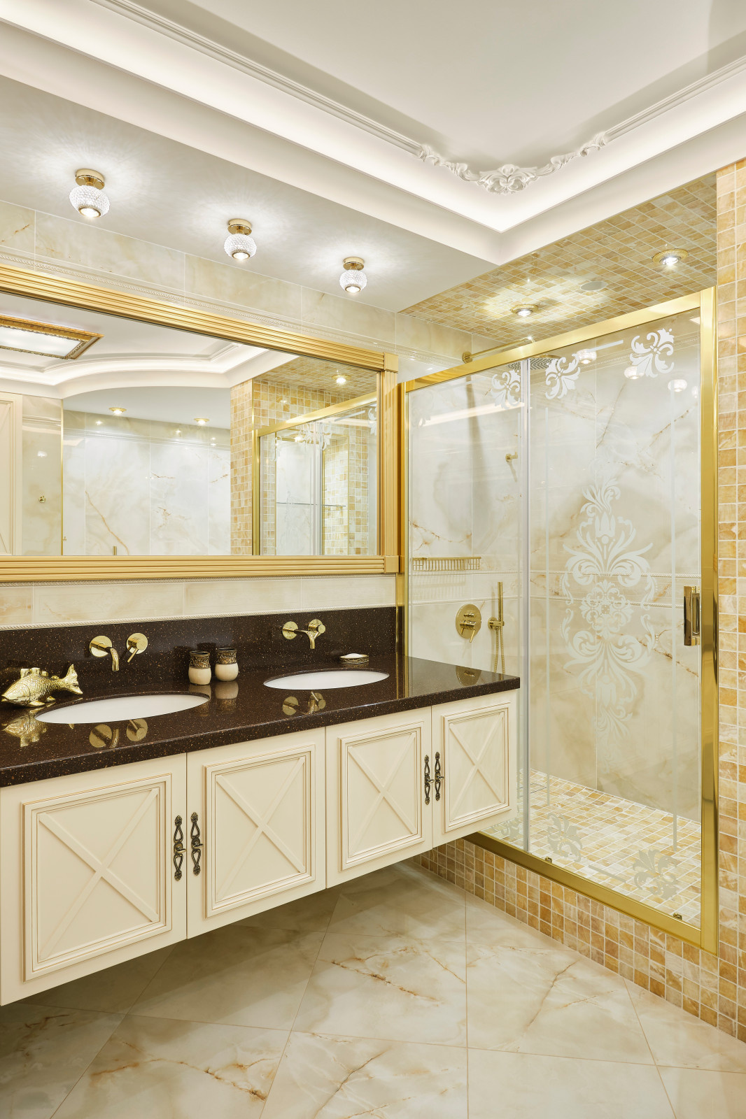 Квартира на ул. Мельникайте 173 м2