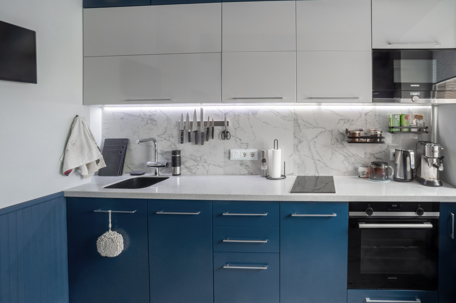 Синяя кухня