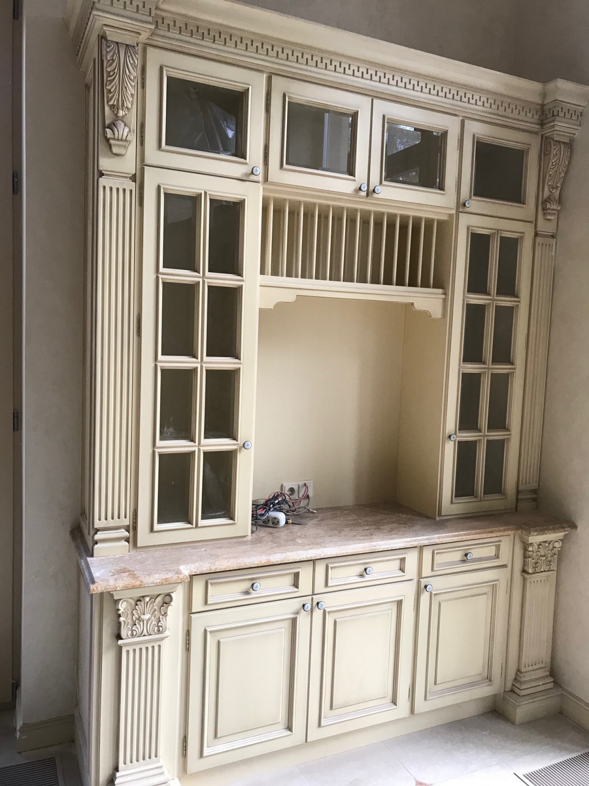 Реставрация дверей и мебели