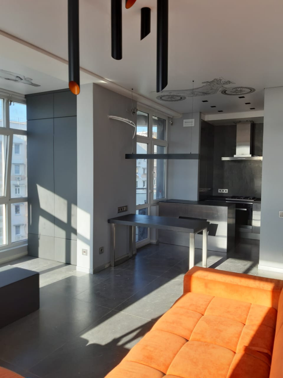 Стилизованный проект в стиле KTM (нержавеющая сталь, керамика, стекло)