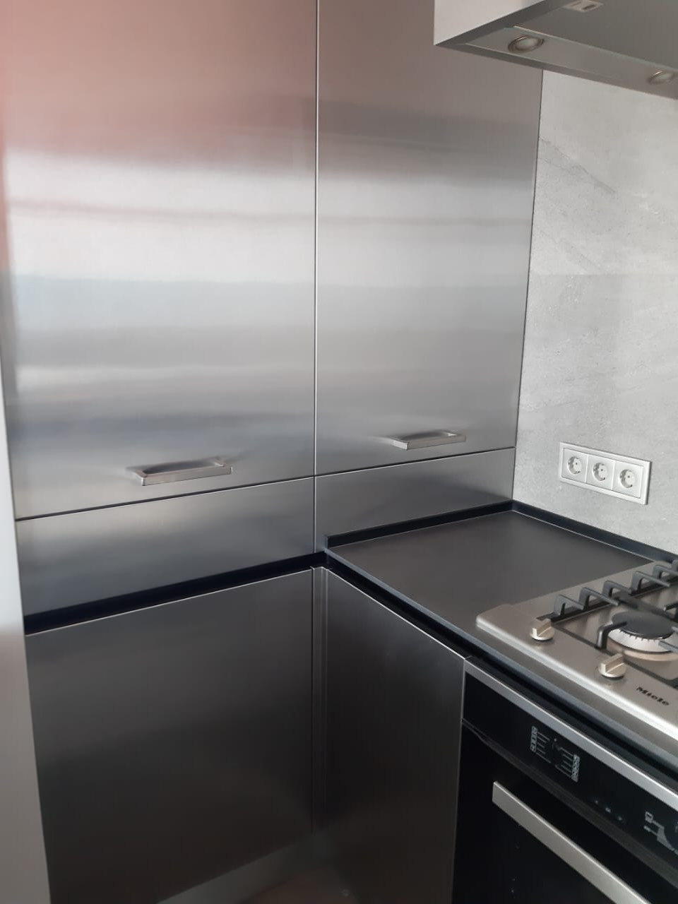 Стилизованный проект в стиле KTM (нержавеющая сталь, керамика, стекло)