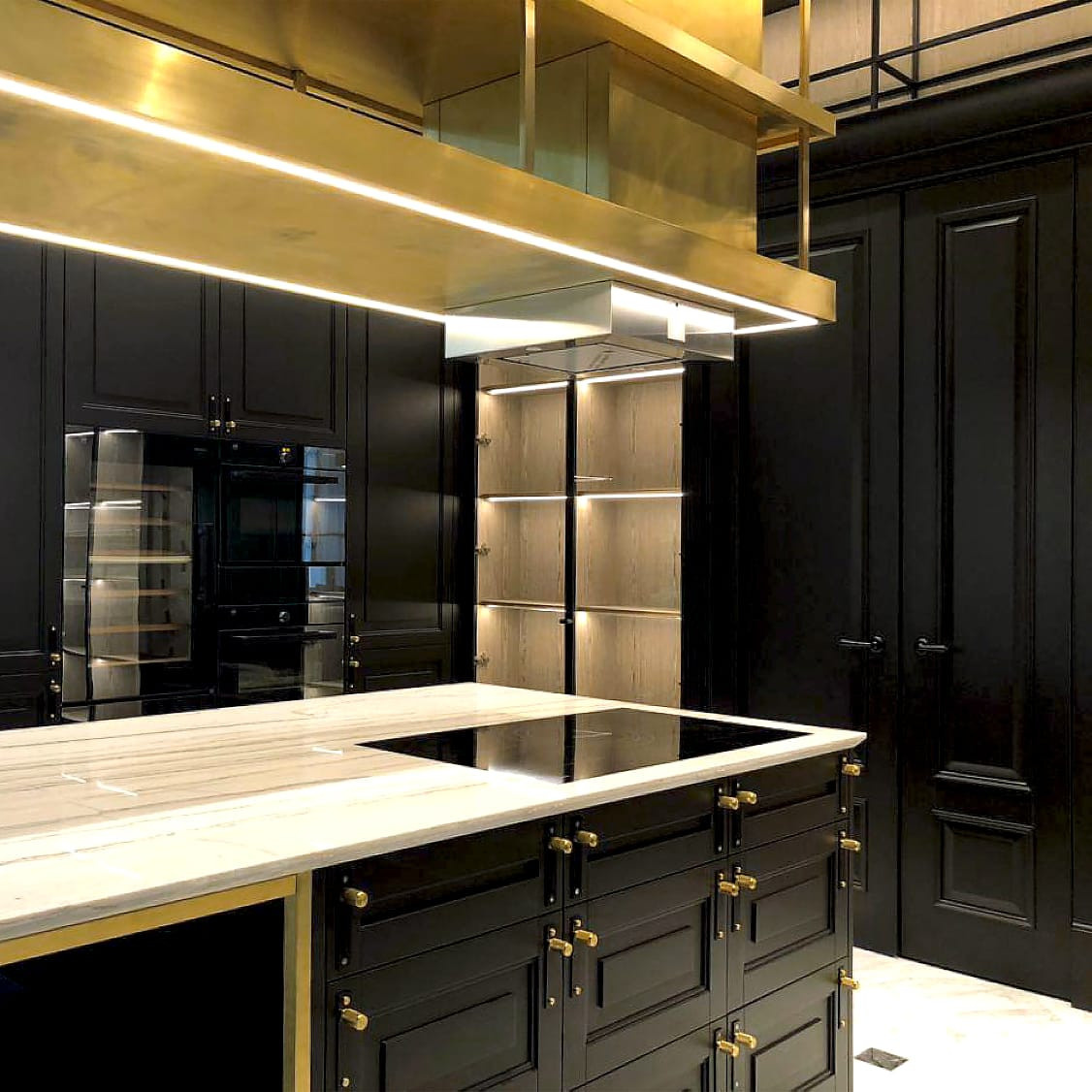 Столешница из кварцита