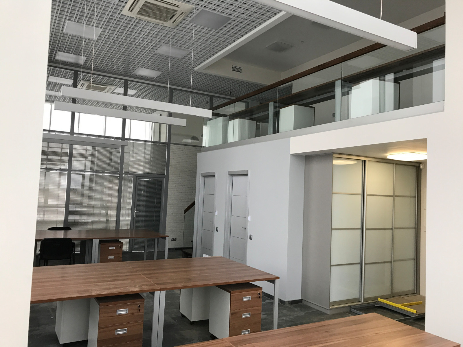 Обложка проекта: Офис Эскваер