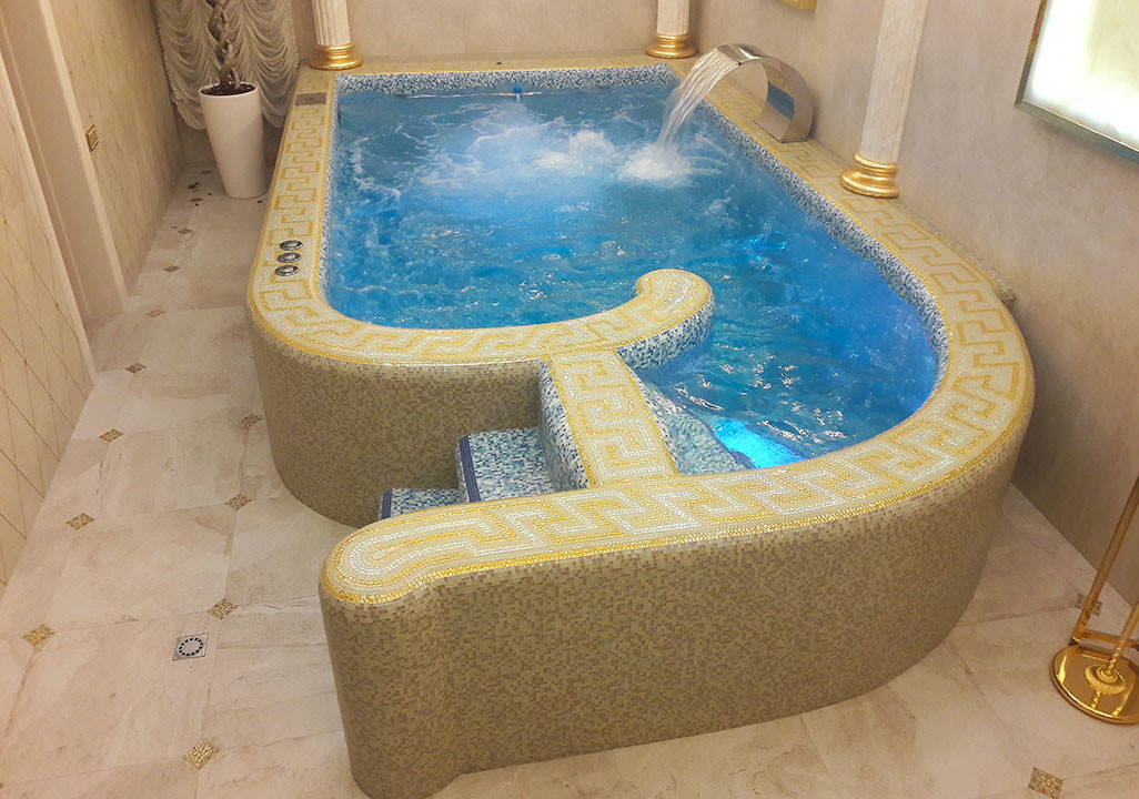 Бассейн «Орнамент»