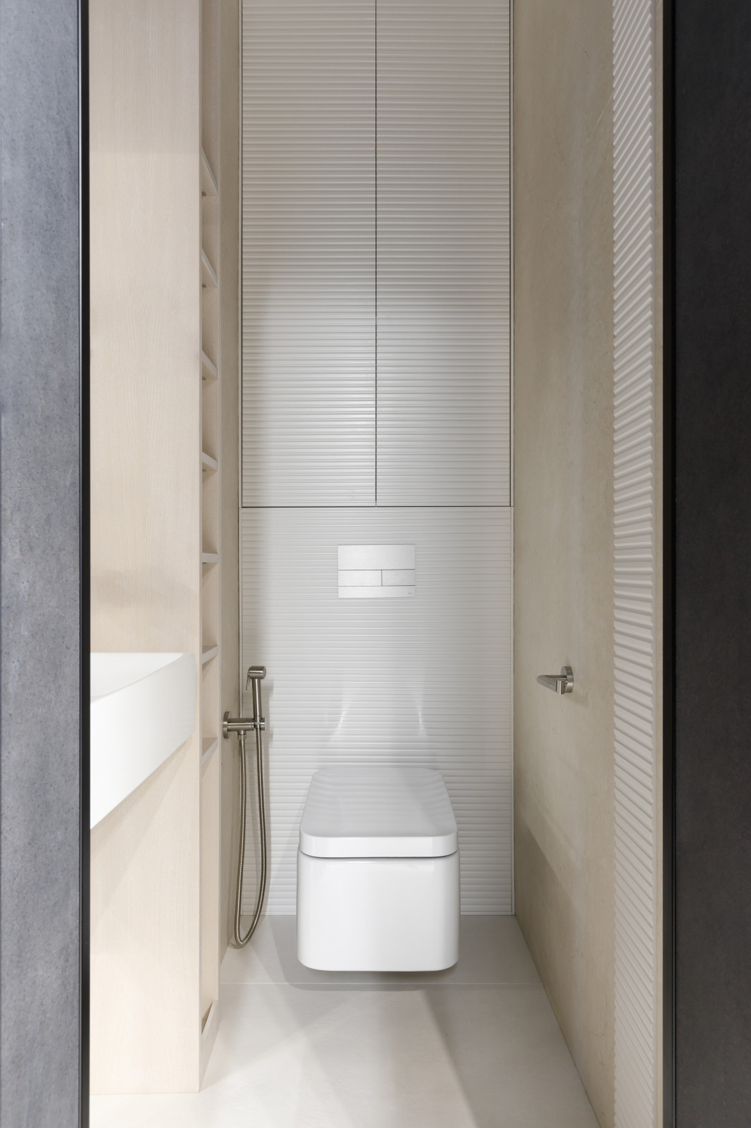 Графичная квартира. 100 м2