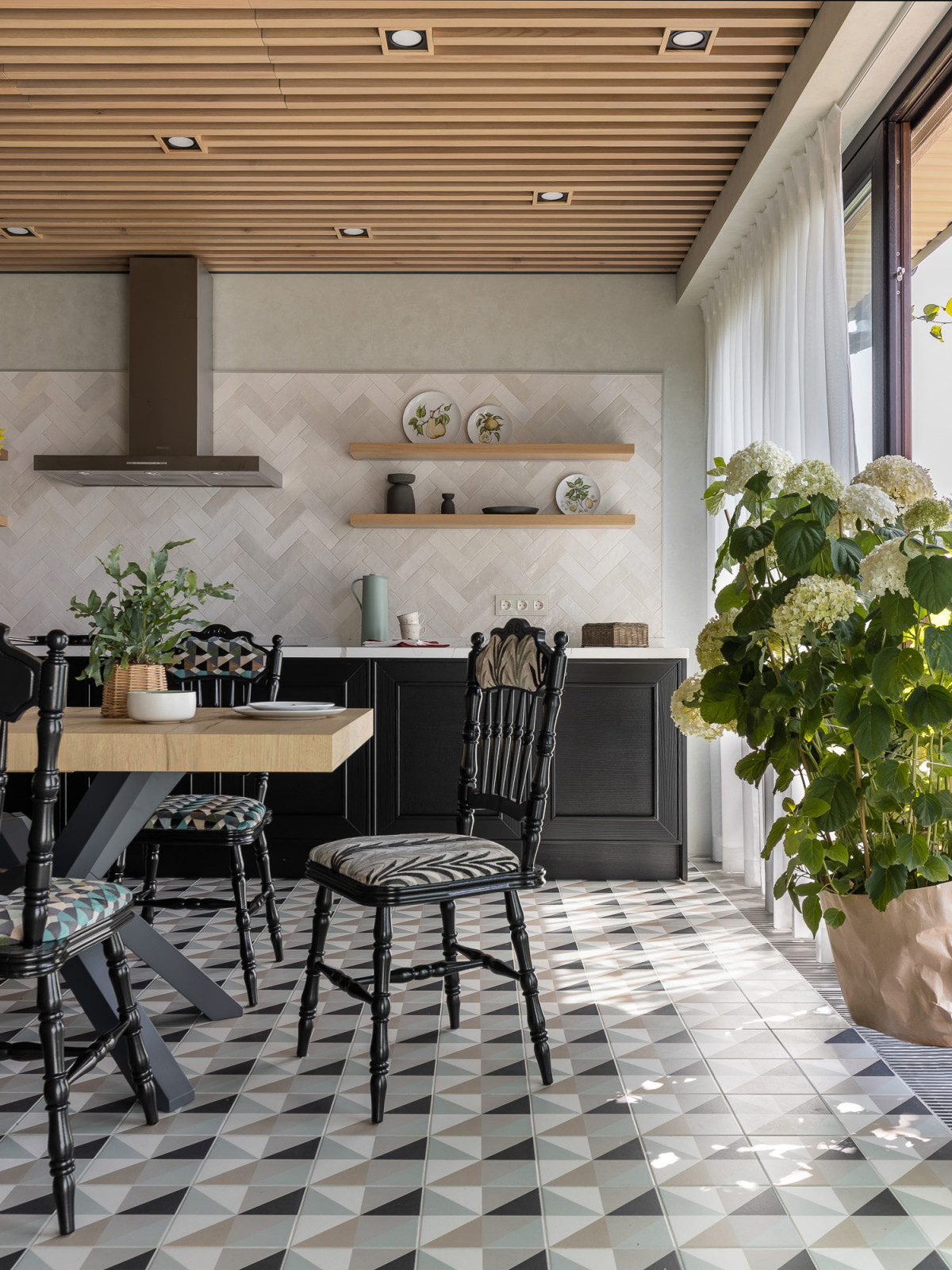 Houzz тур: Реконструкция загородного дома 1990-х