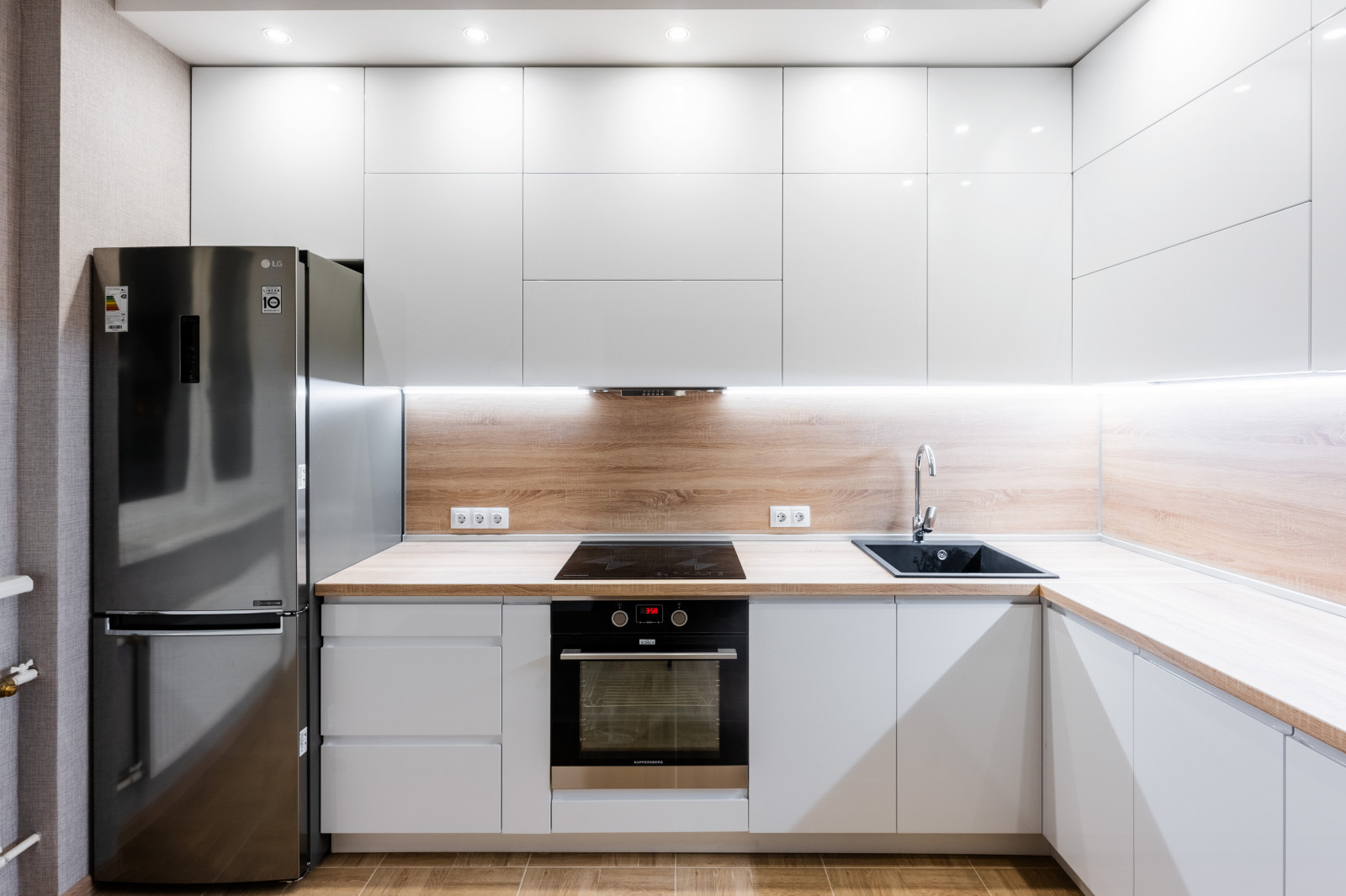 Фоновое изображение профиля РадМебель