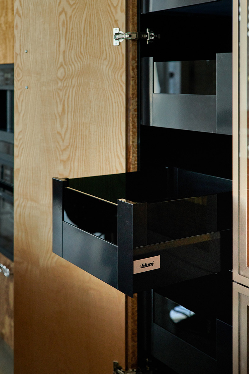 Эксклюзивная кухня 302