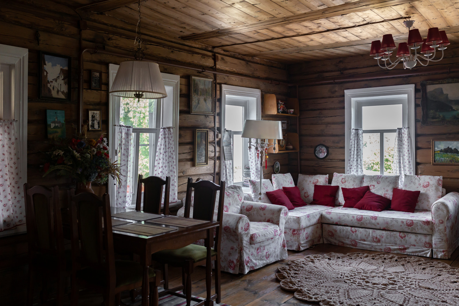 В гостях: Русская изба 1908 года в Тарусе