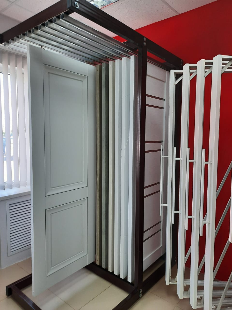 Обложка проекта: Наш офис