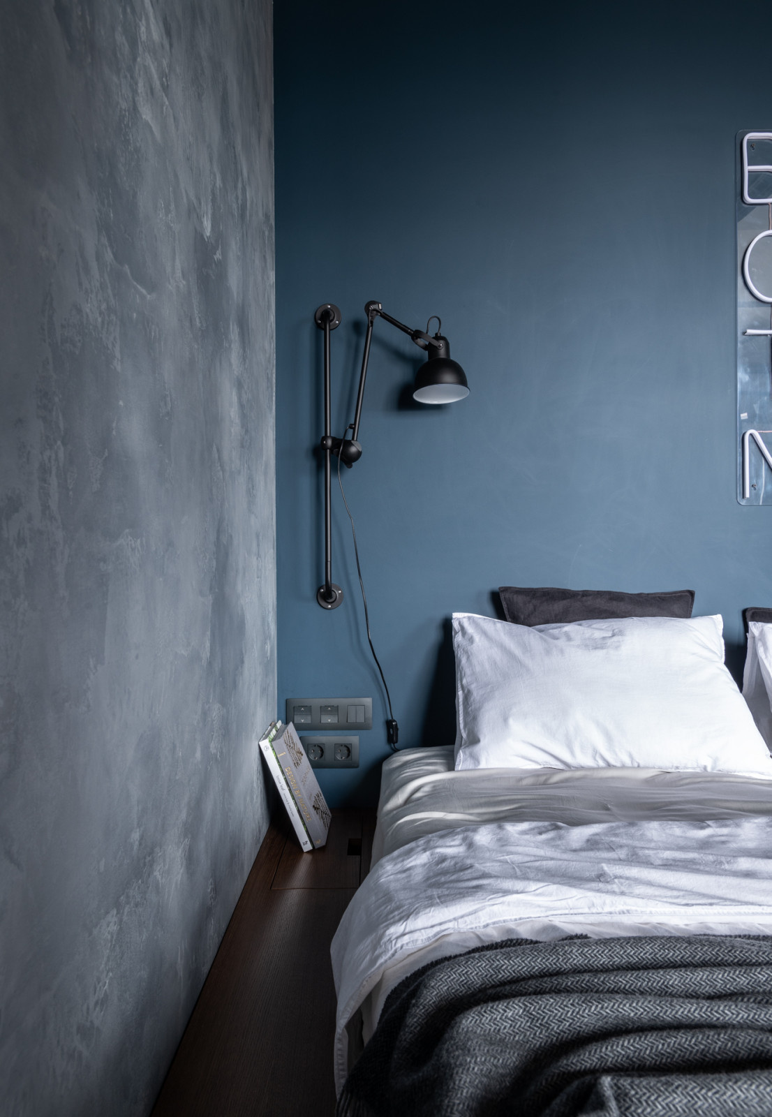 Houzz тур: Студия 44 кв.м с брутальным характером