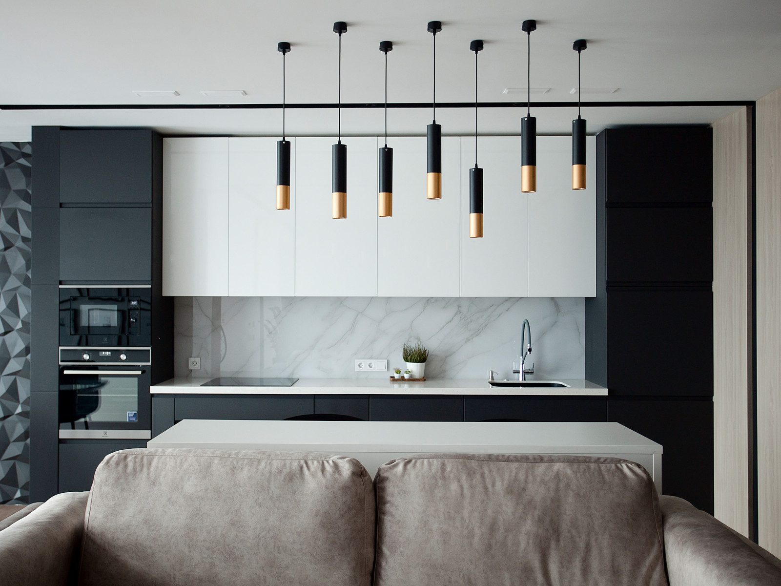 Фоновое изображение профиля Марина Мухтарова