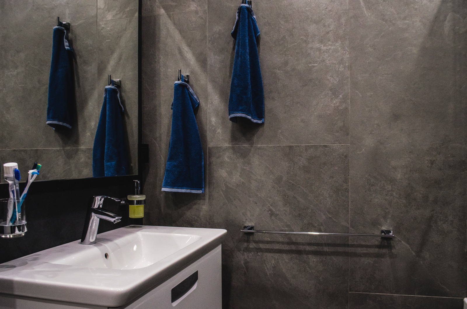 Monochrome apartments for young man on 24th floor