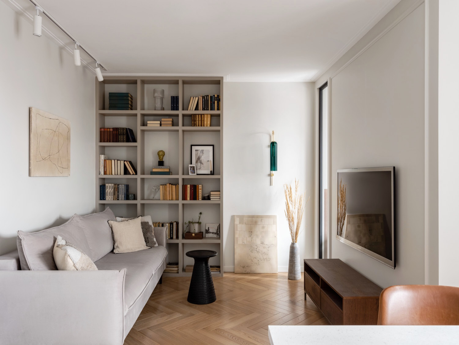 Обложка альбома: Компании