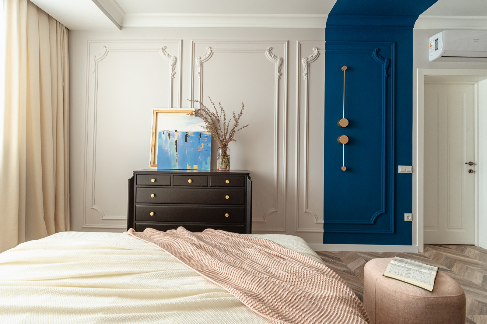 Обложка альбома: Bedroom