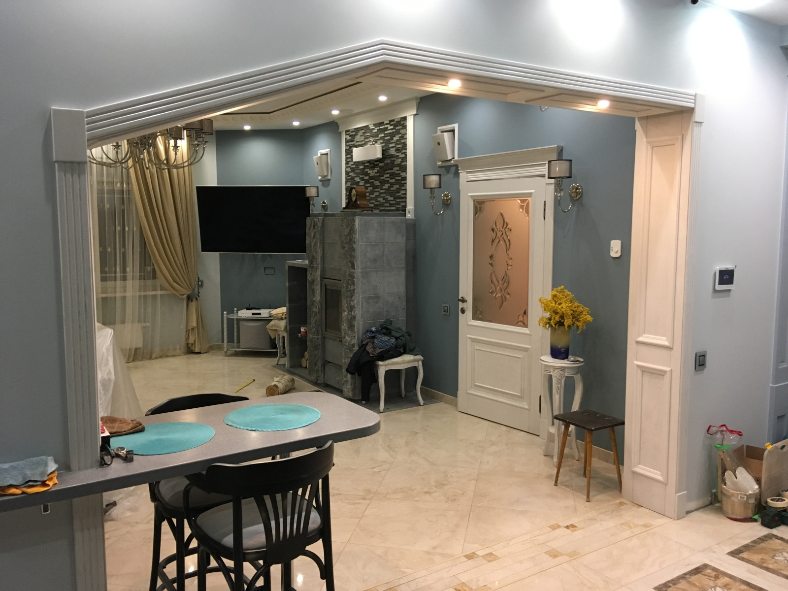 Классические двери из массива дуба