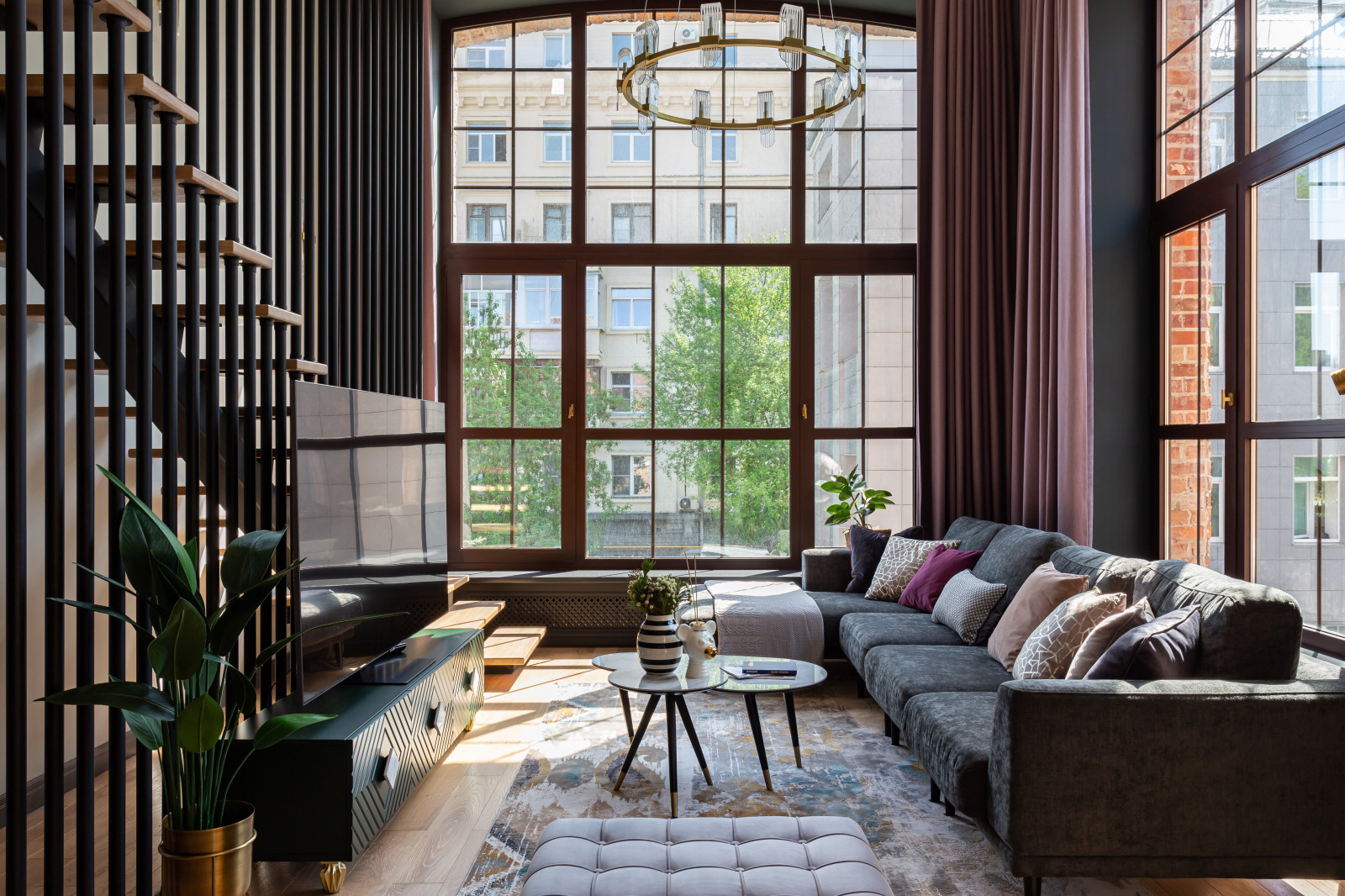 Стилизация двухуровневой квартиры в ЖК Loft Factory