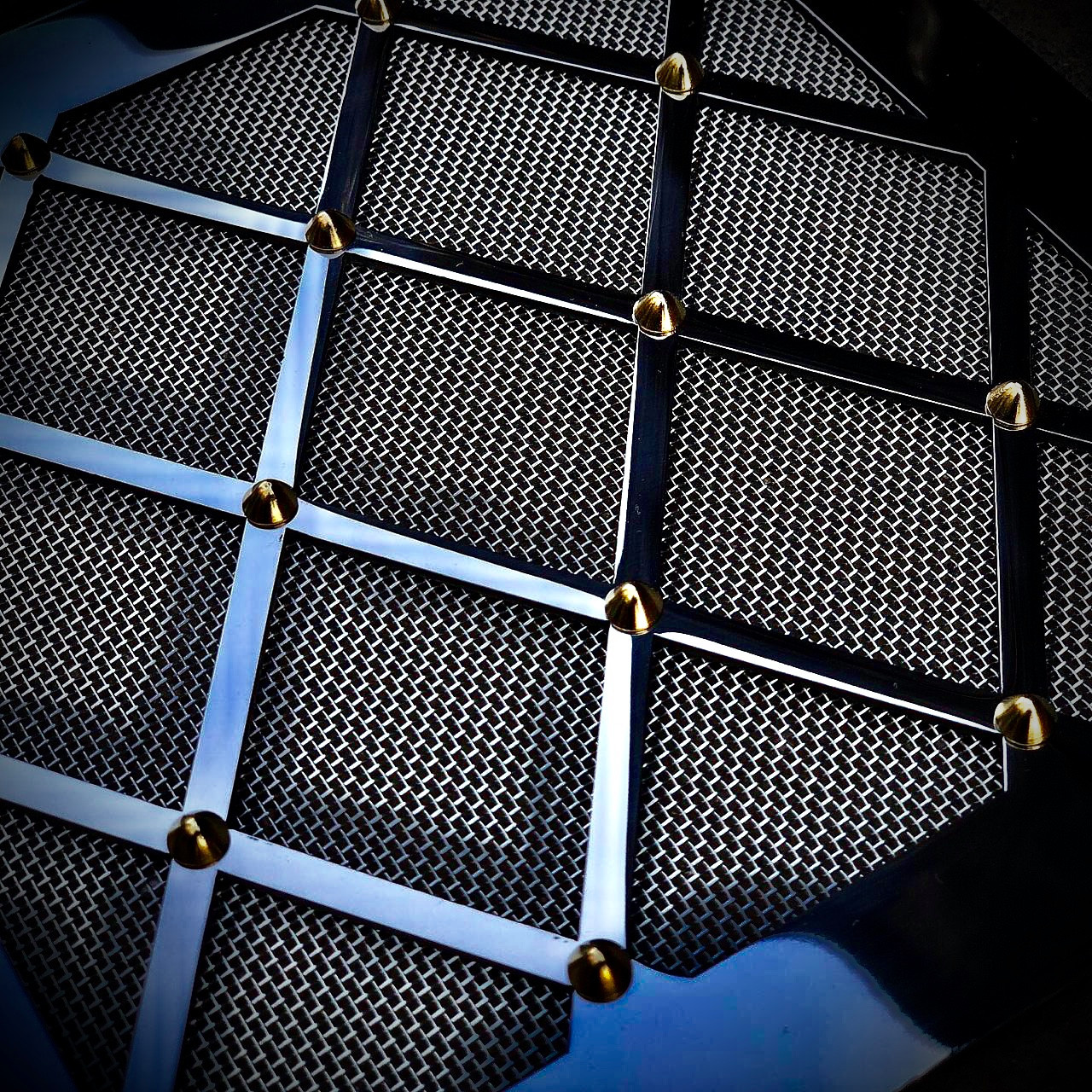 Декоративные решетки DIAMONDGRILLE