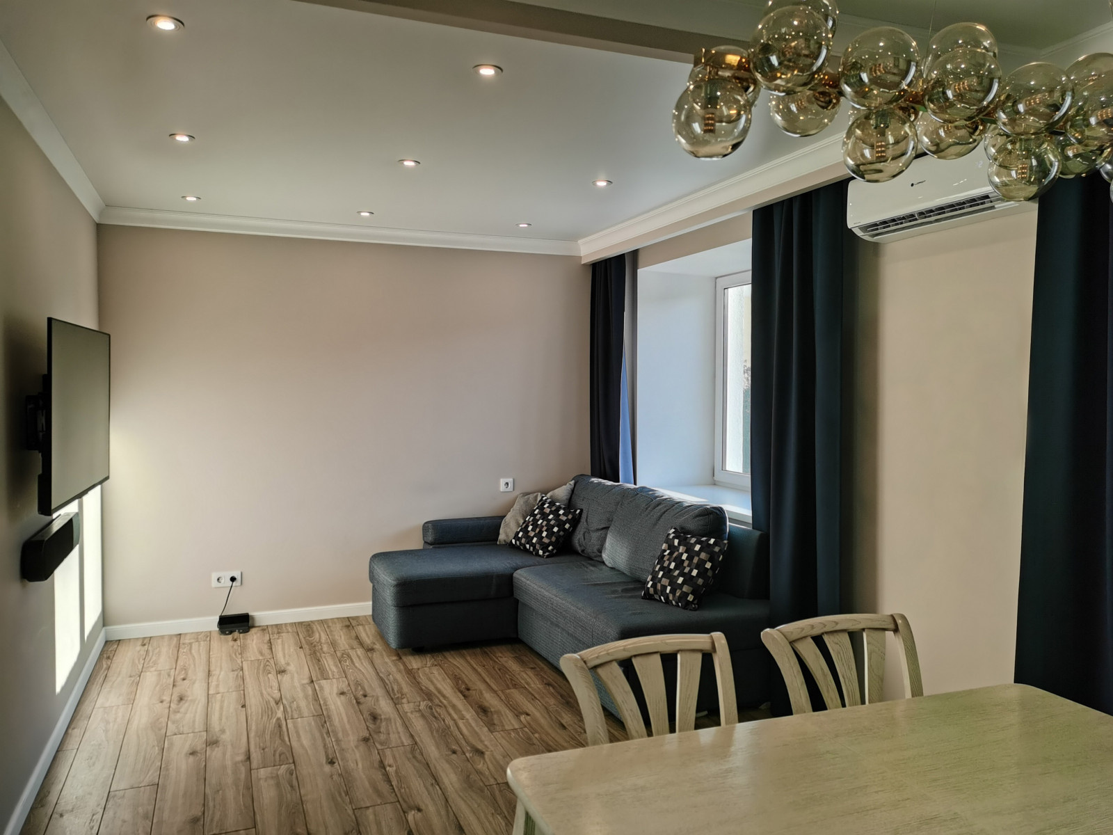 Дизайн интерьера в квартире по ул. Амантая