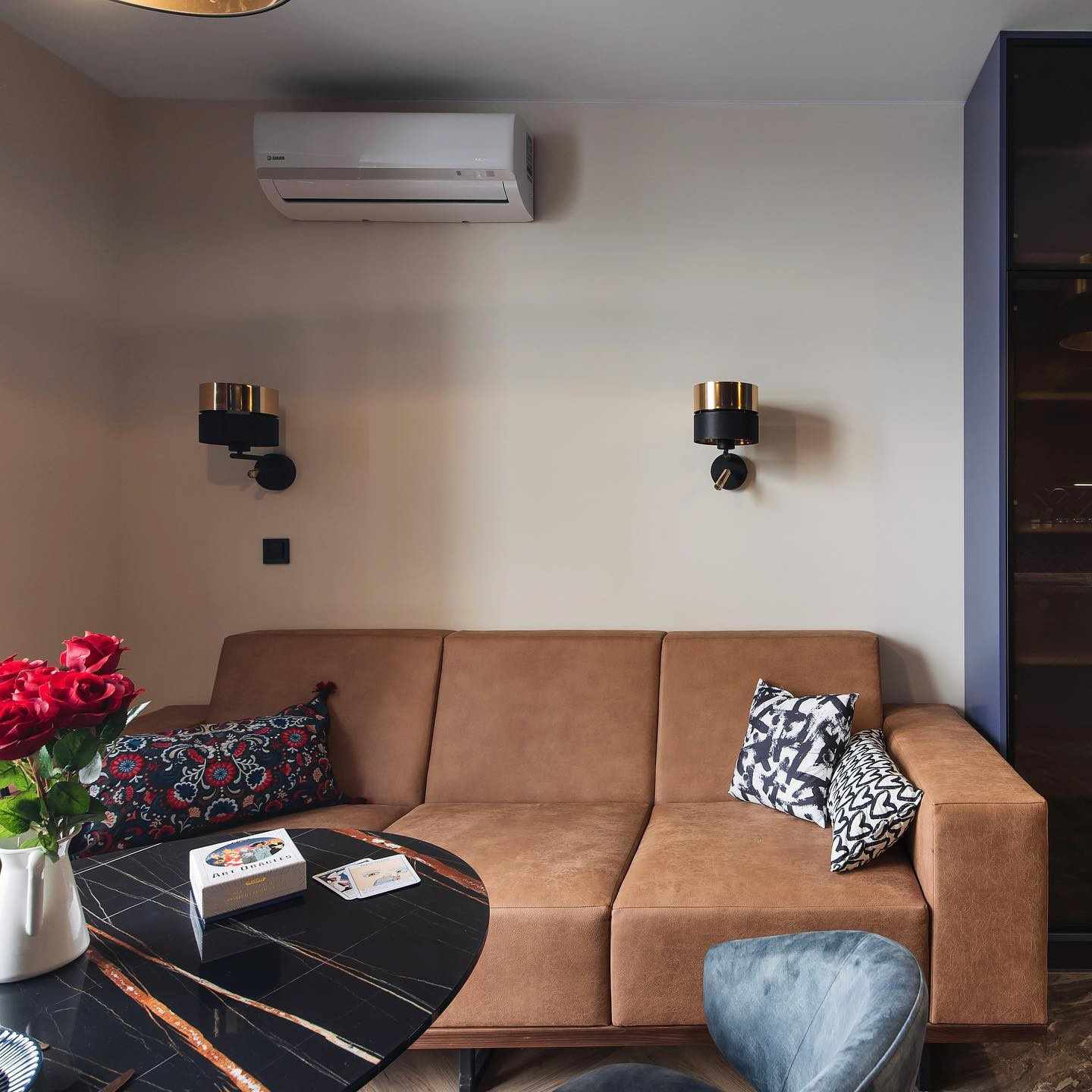 Zodiac Apartment