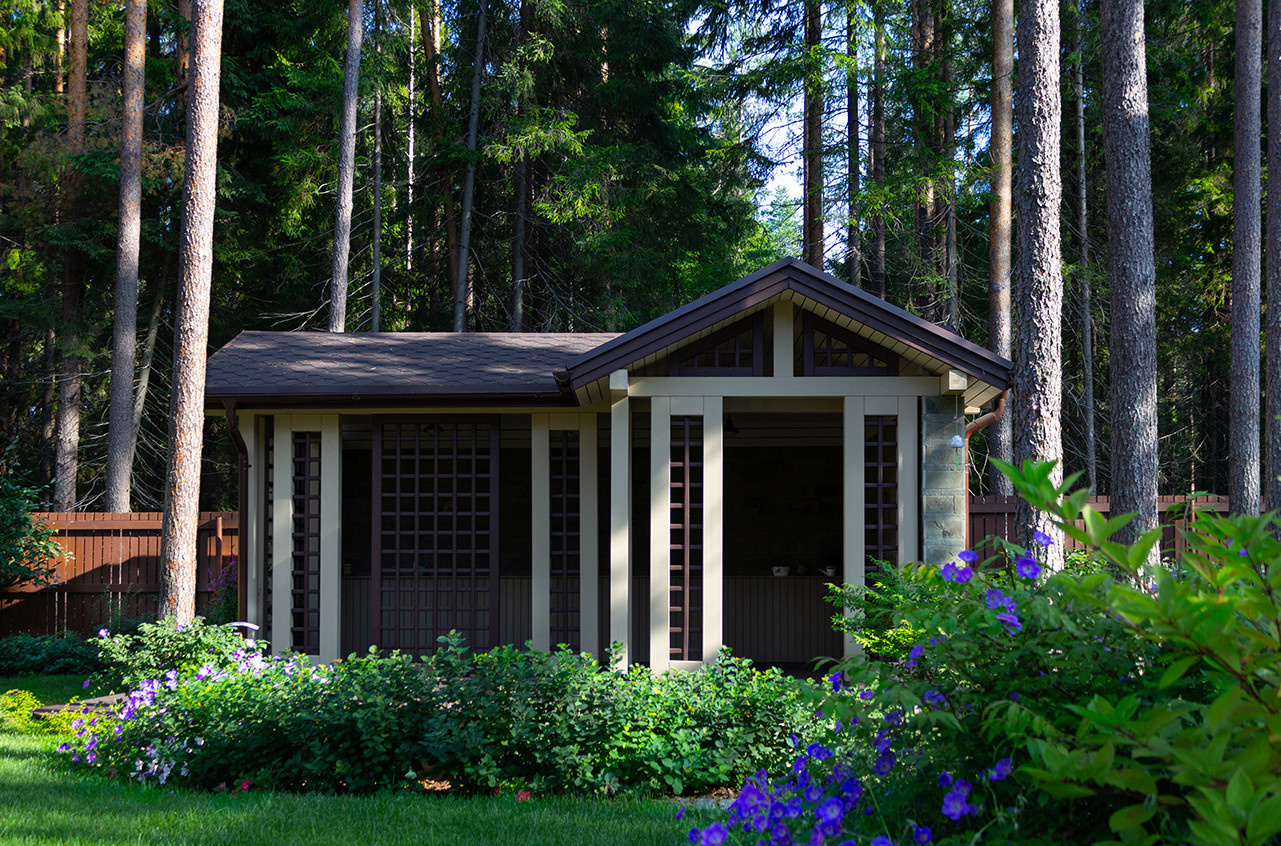 Еловая аллея