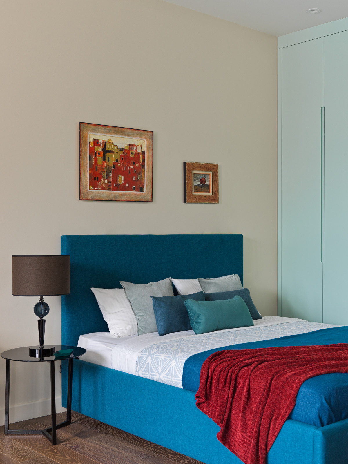 В закладки: 5 проектов для квартиры-студии 50 кв.м