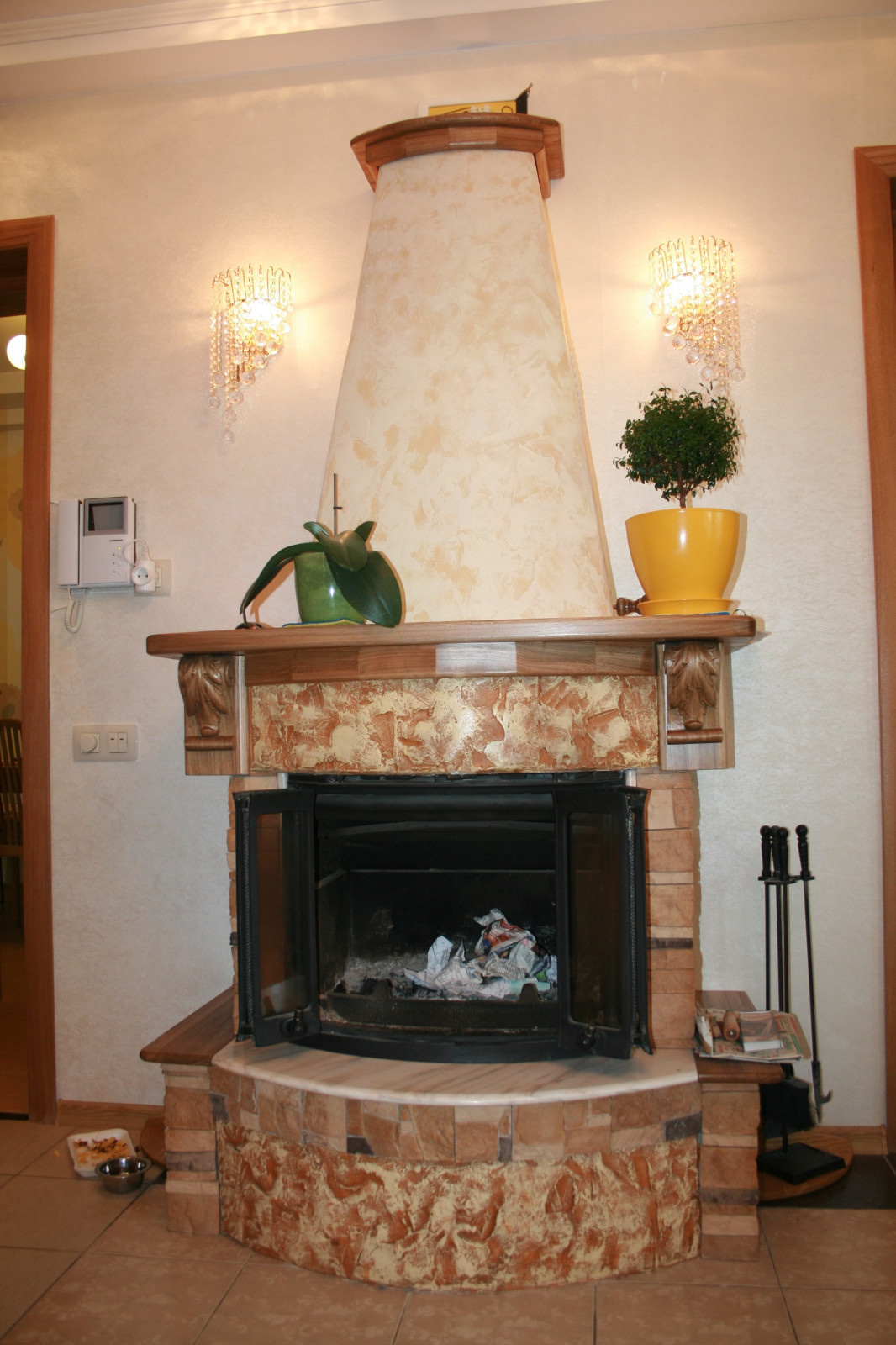 Каминная топка Jotul I18 Harmony 2010 с открытыми дверцами