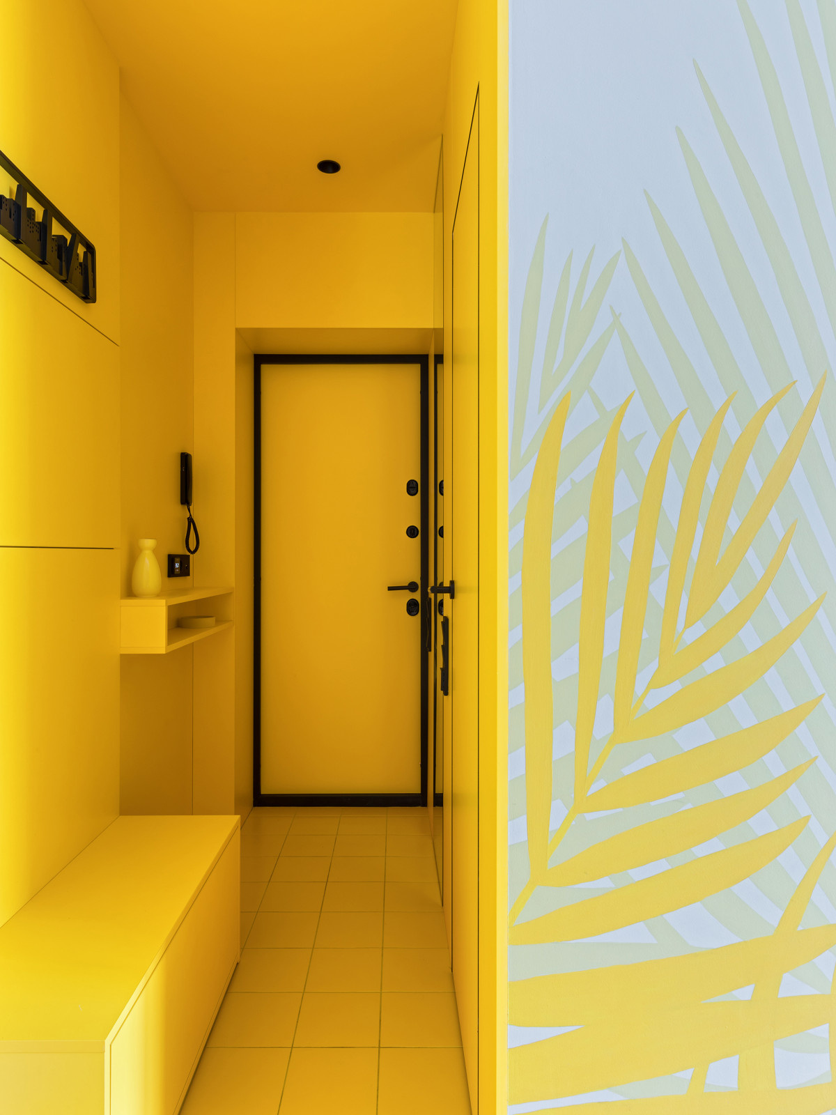 PALM INTERIOR