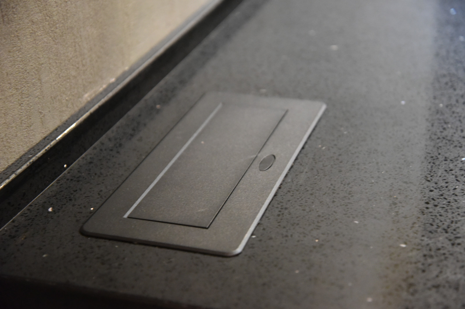 Кухня "MODERN" с островом.