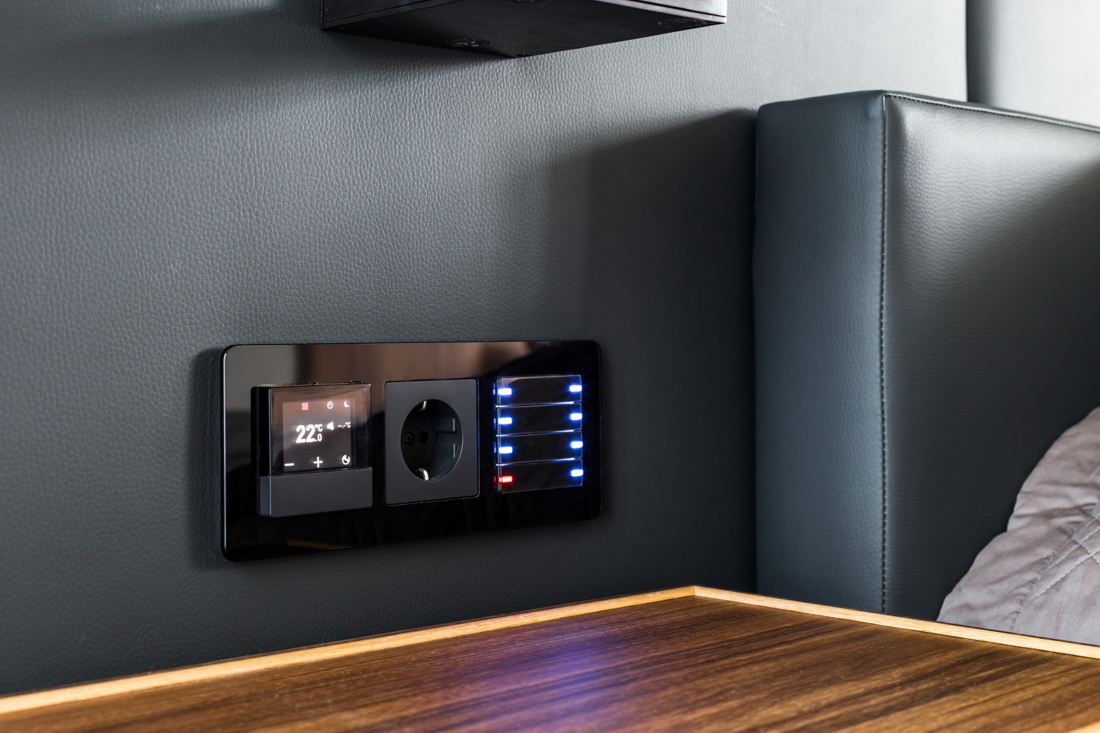 Автоматизация загородного дома в Охта-парке