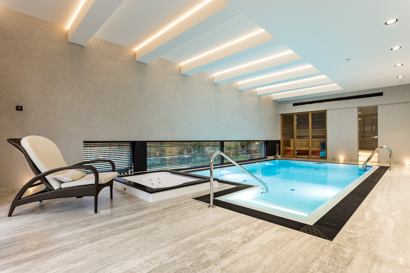 Автоматизация загородного дома в Охта-парке