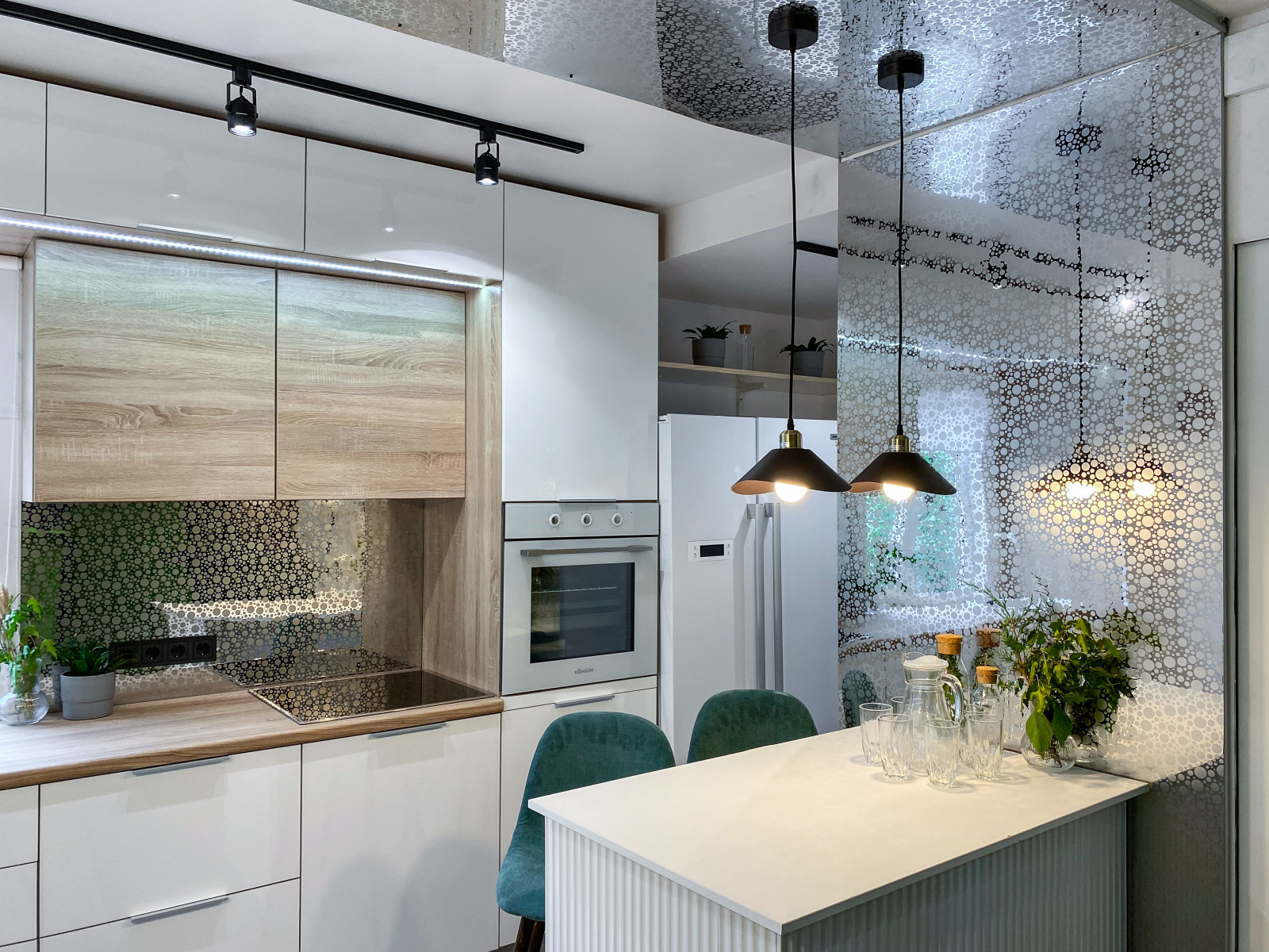 Битва дизайнеров с Konigin Fennel 60 WH