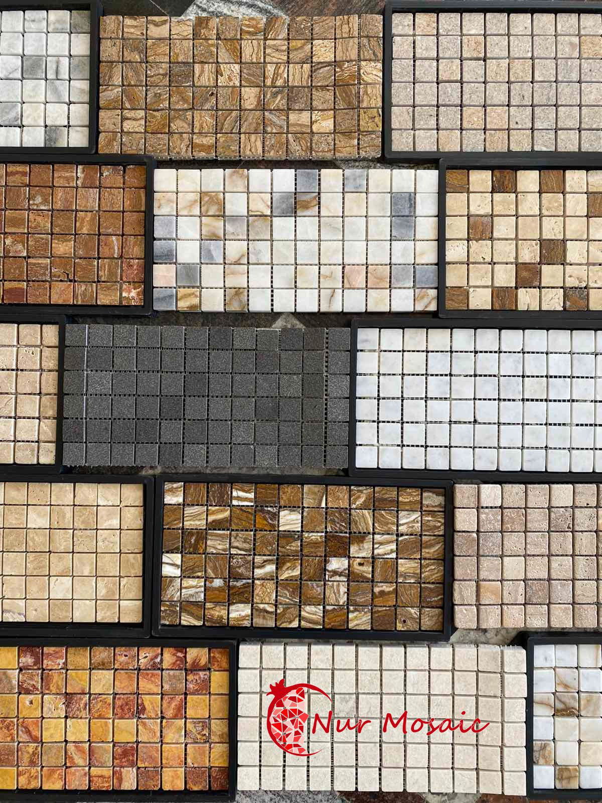 Nur Mosaic