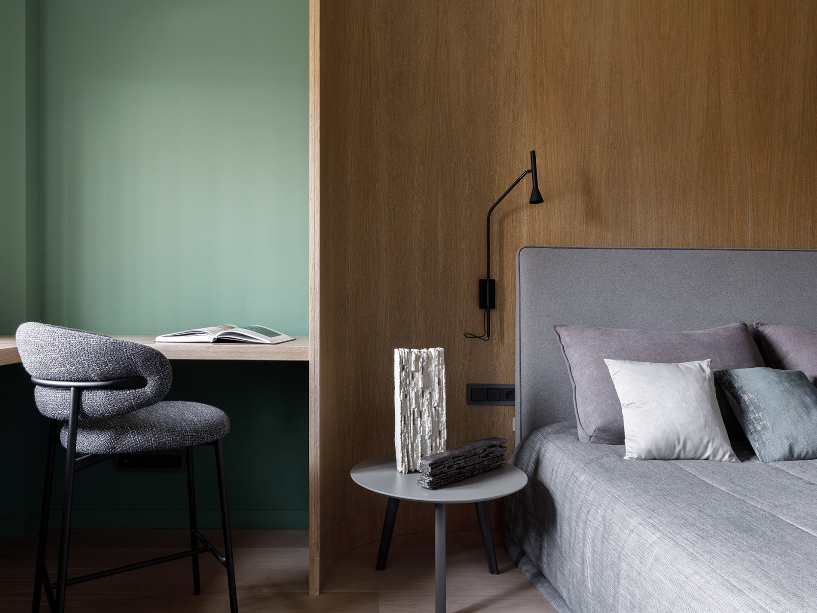 Houzz тур: Минималистичный интерьер для студента