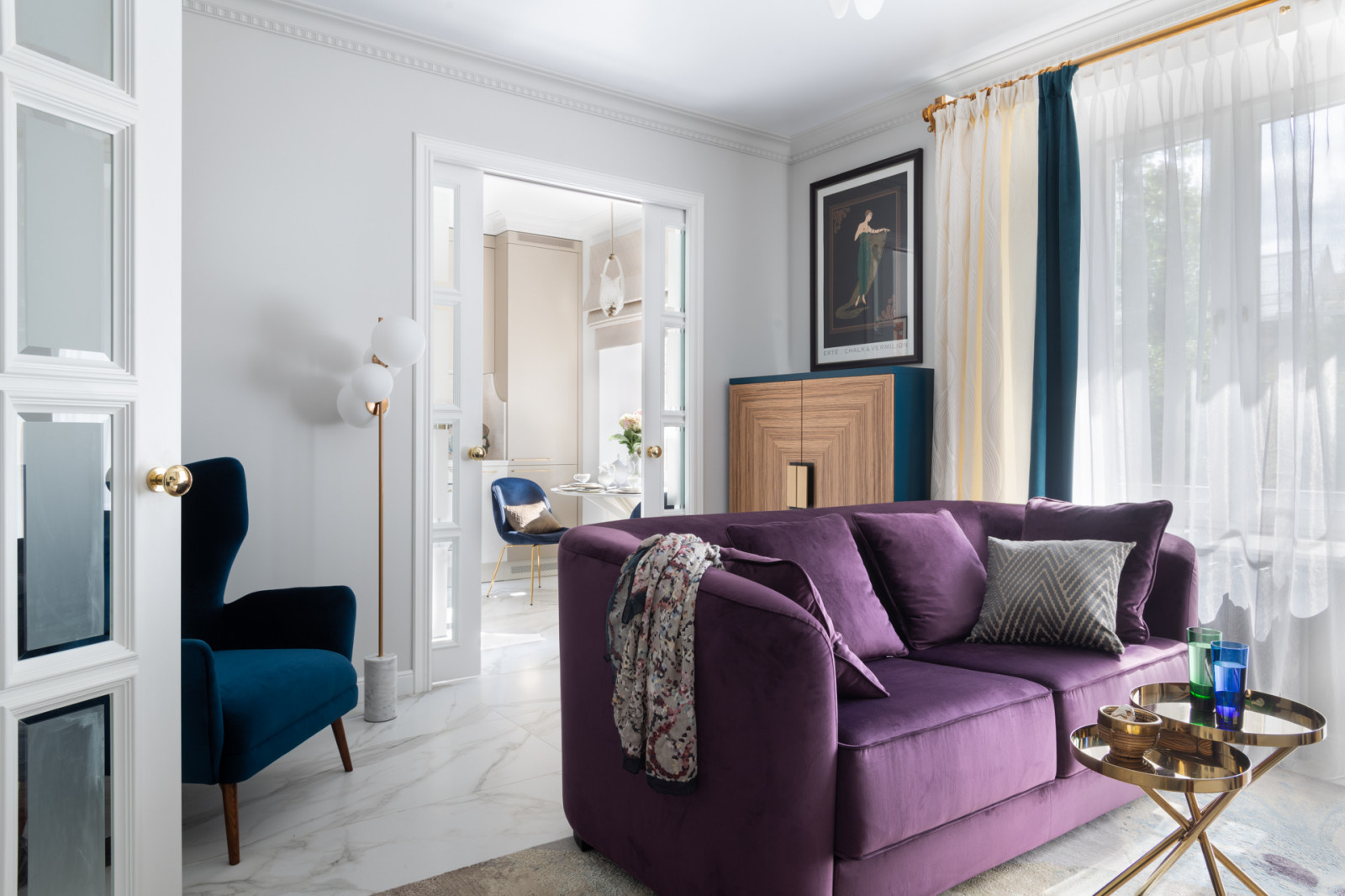 In the spirit of retro / В духе ретро - квартира с видом на Патриарший пруд