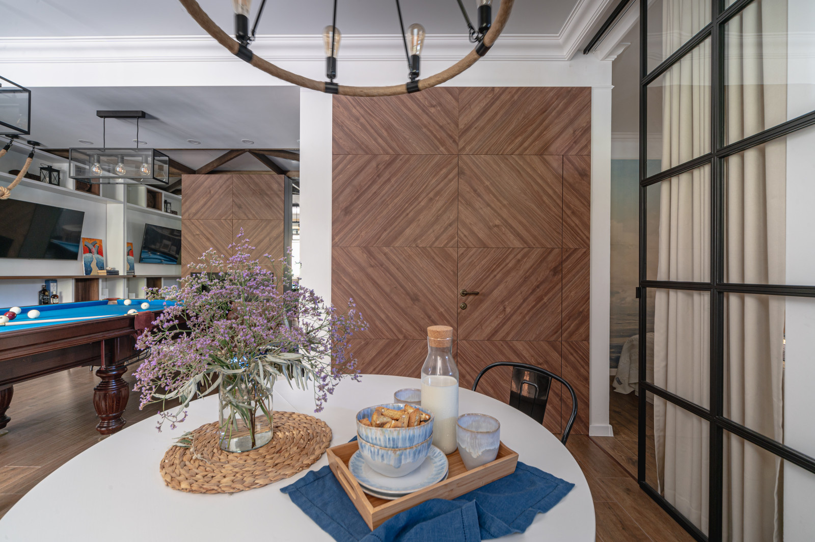 Дом на берегу