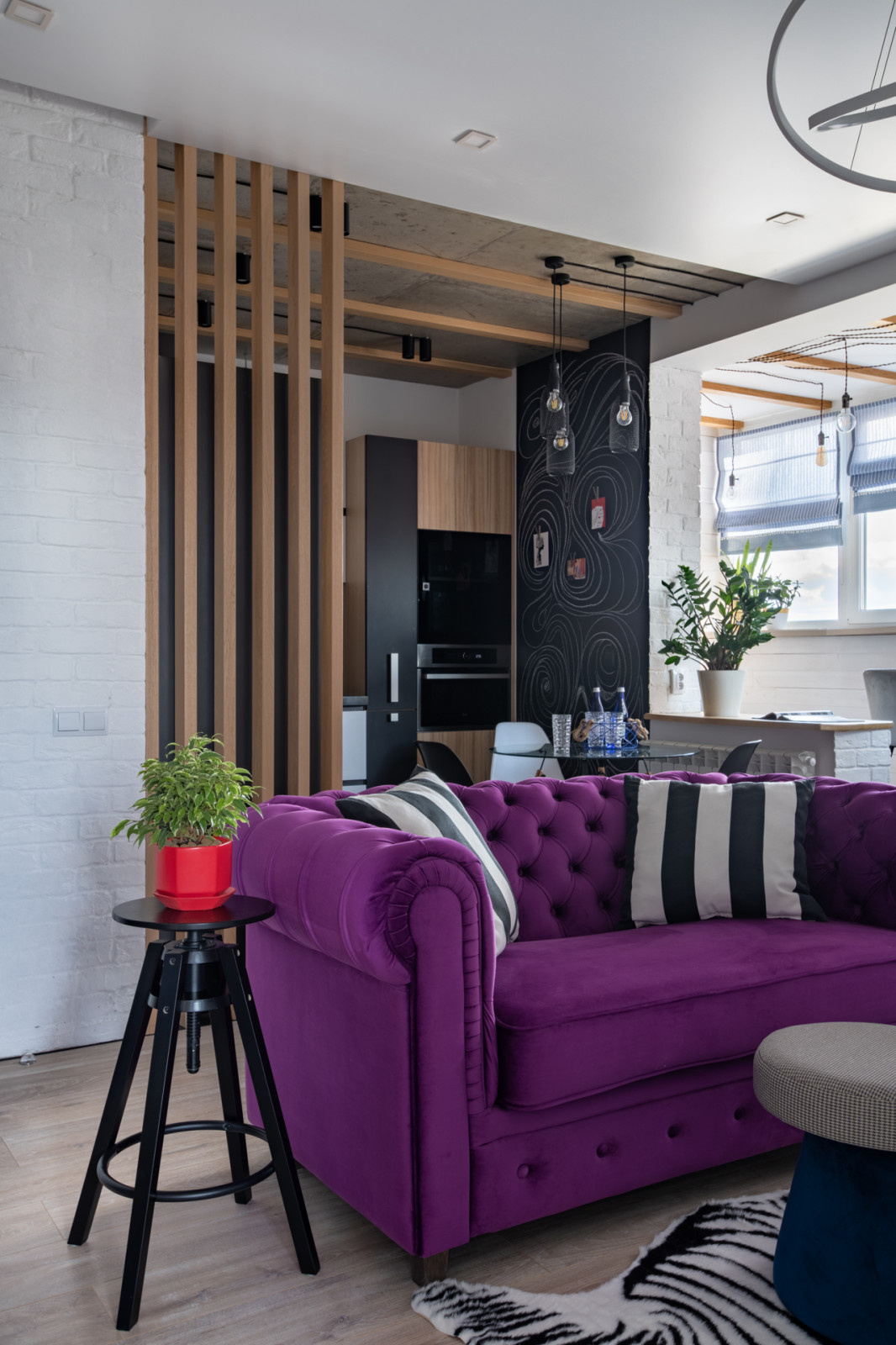 В гостях: Квартира архитектора с деревянными ставнями