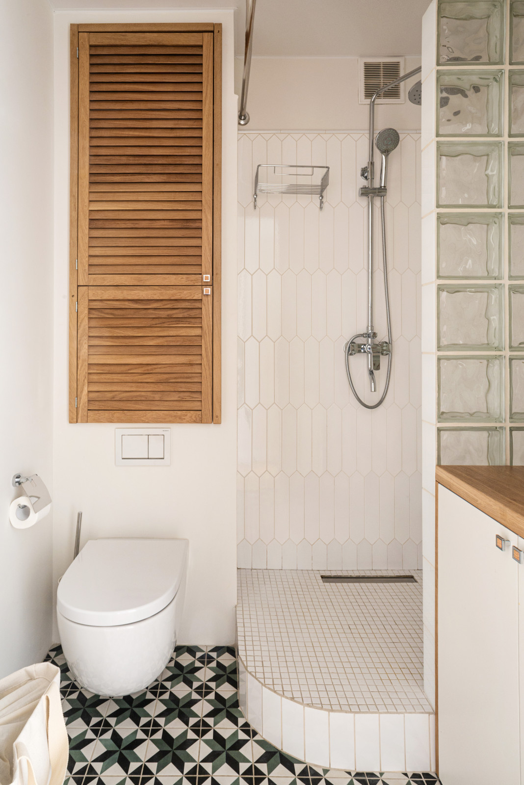 Квартира 38 кв м в старом фонде (Москва)