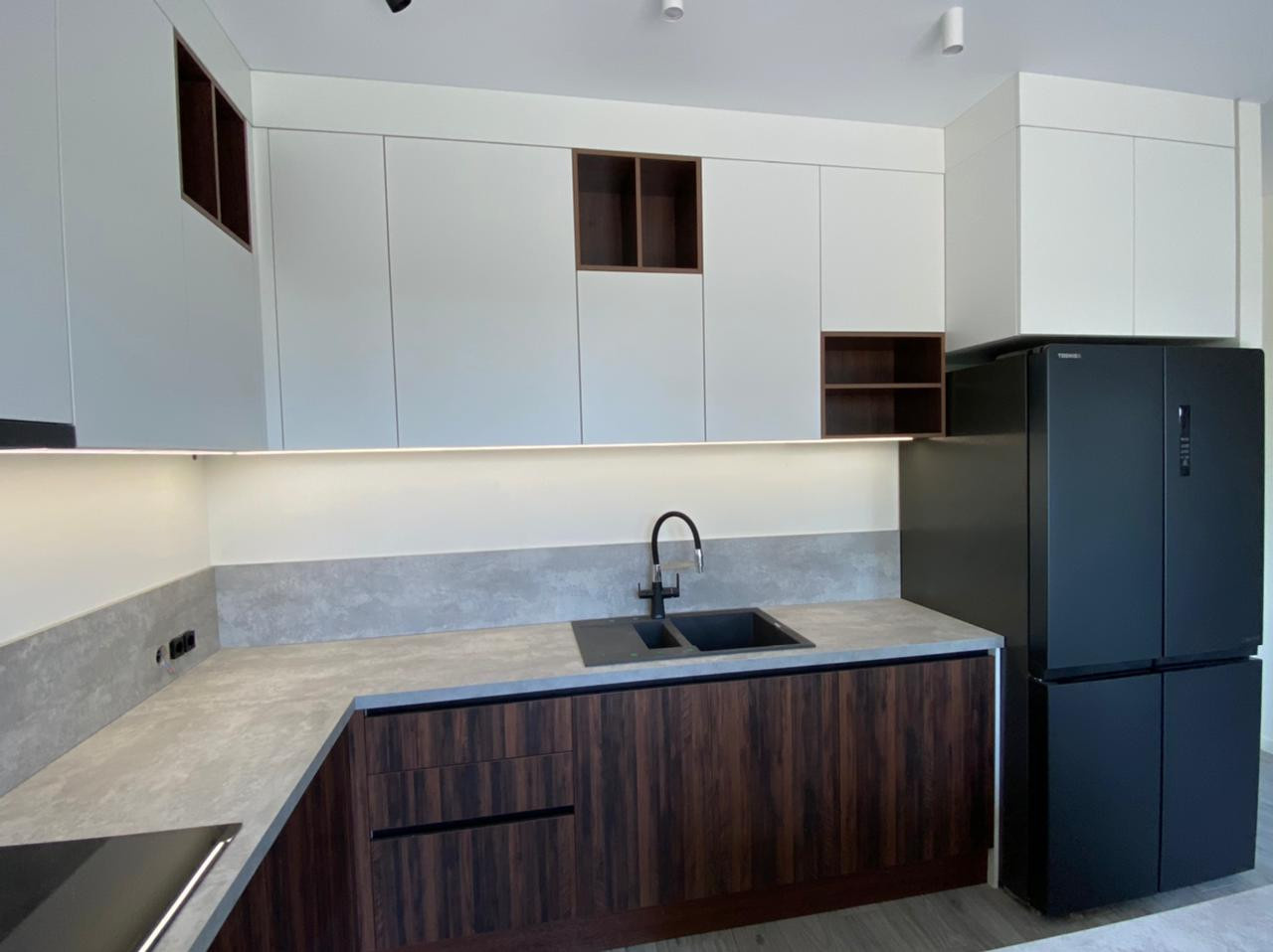 Кухня из пластика для Загородного дома