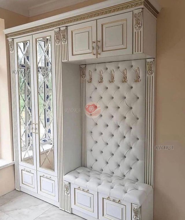 Шкаф в прихожую Франсуаза