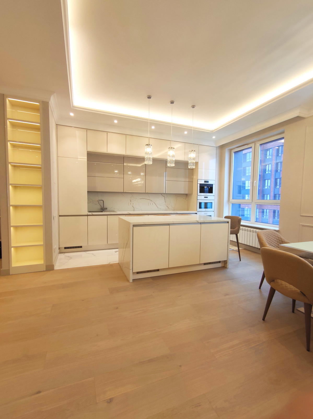 Дизайнерский ремонт кухни-столовой