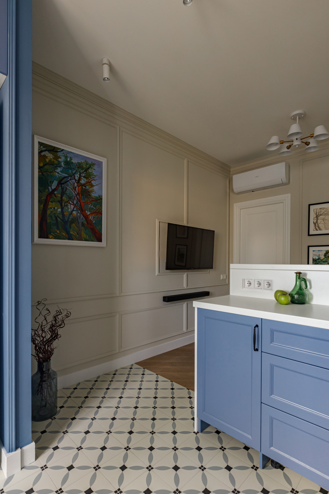 Однушка для трех поколений