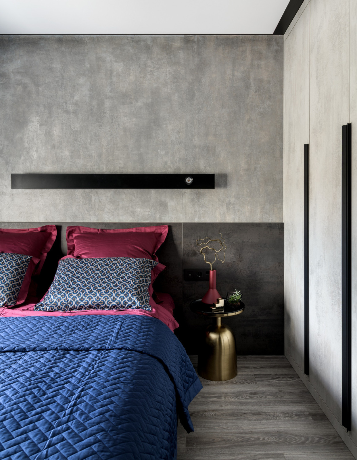 Квартира с гардеробной для коллекции кроссовок