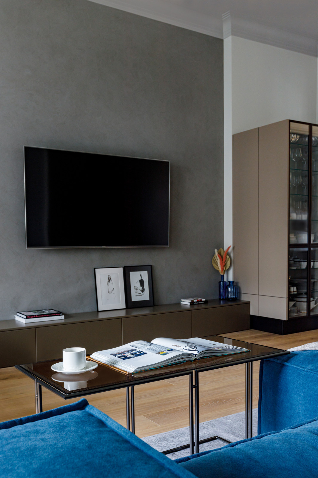 Modern residence in historic downtown of Moscow