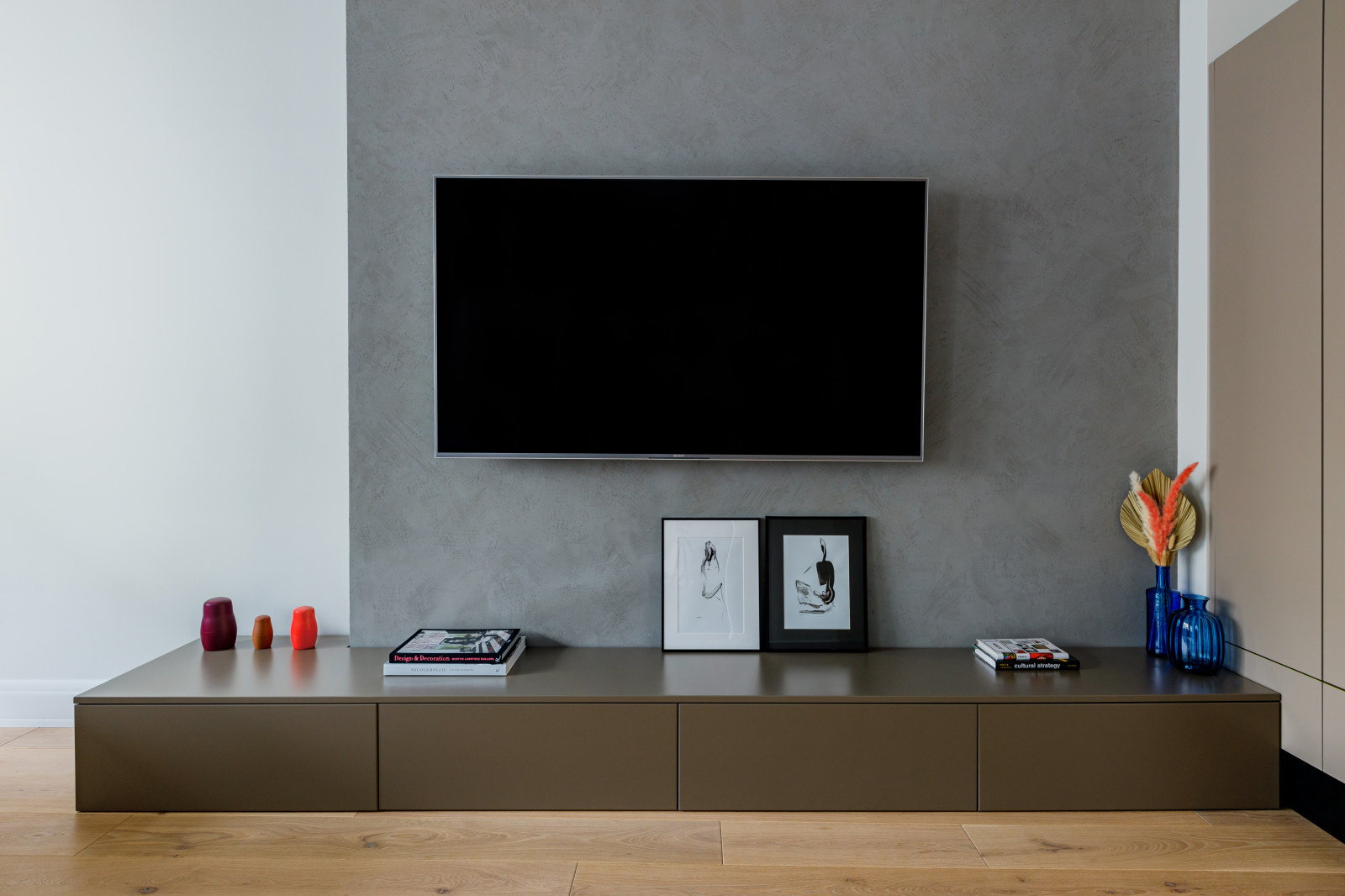 Modern residence in historic downtown of Moscow