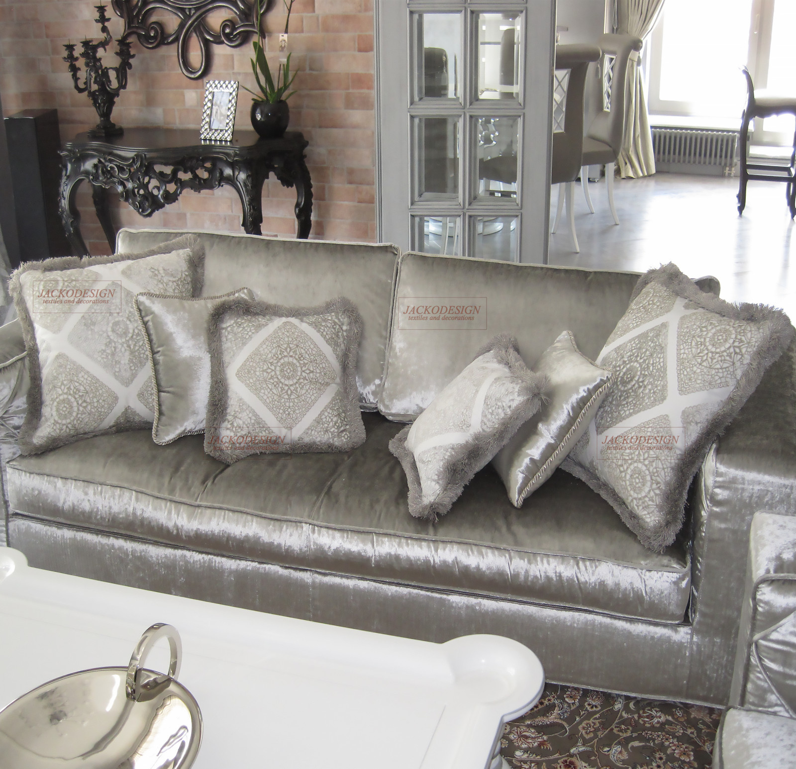 Обложка проекта: Шторы для гостиных комнат