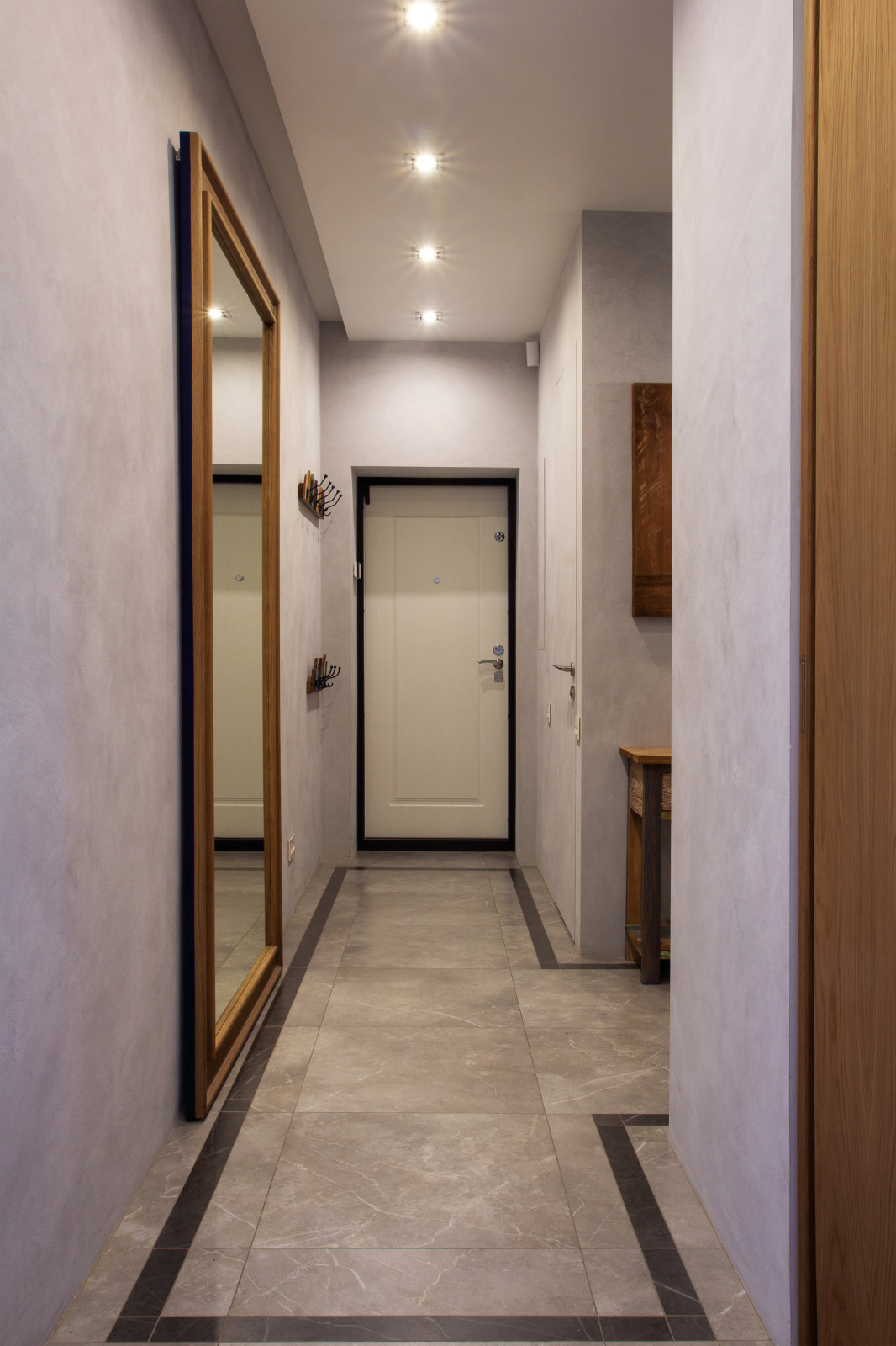 Gr6 Apartment