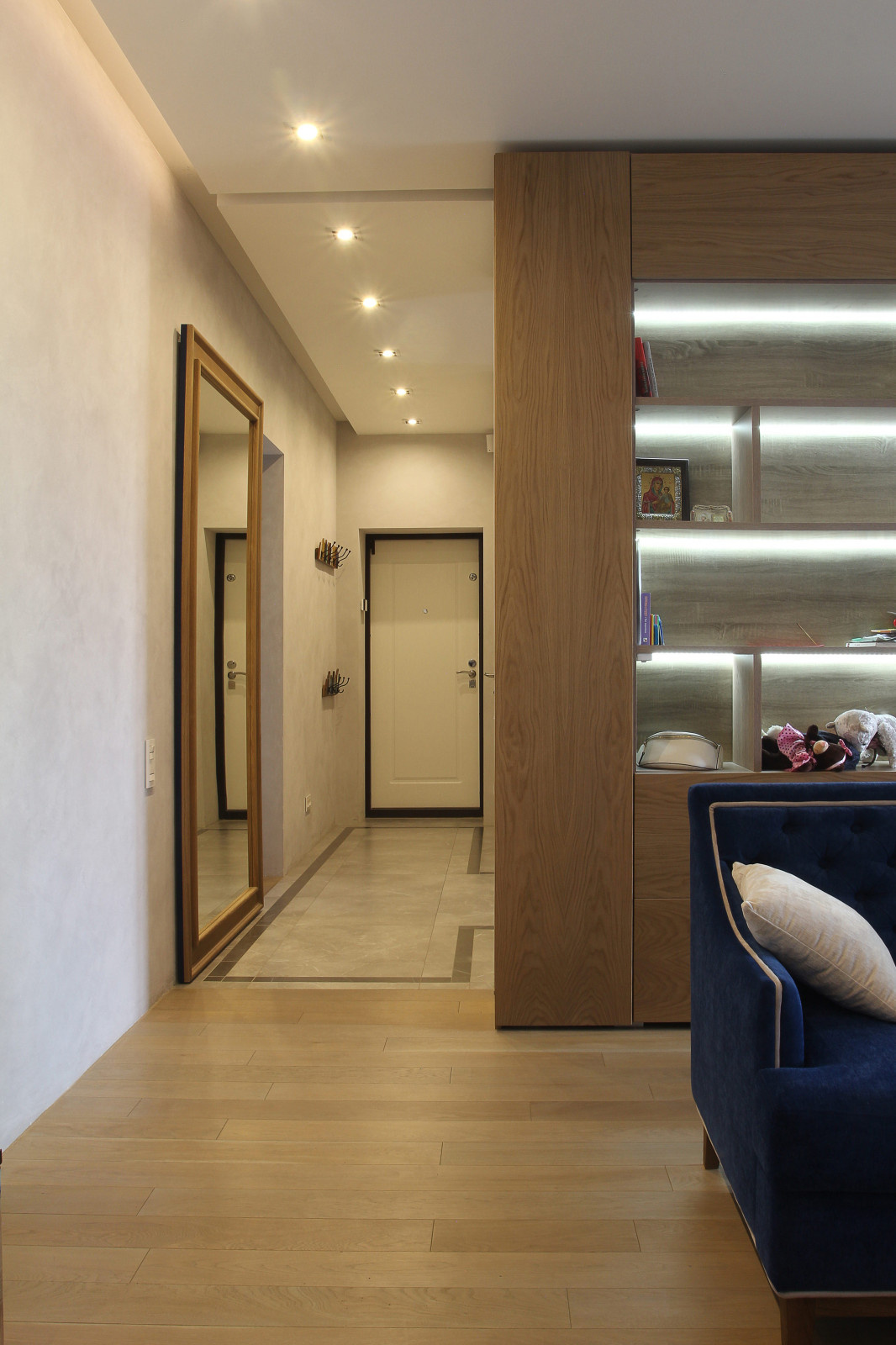 Gr6 Apartment