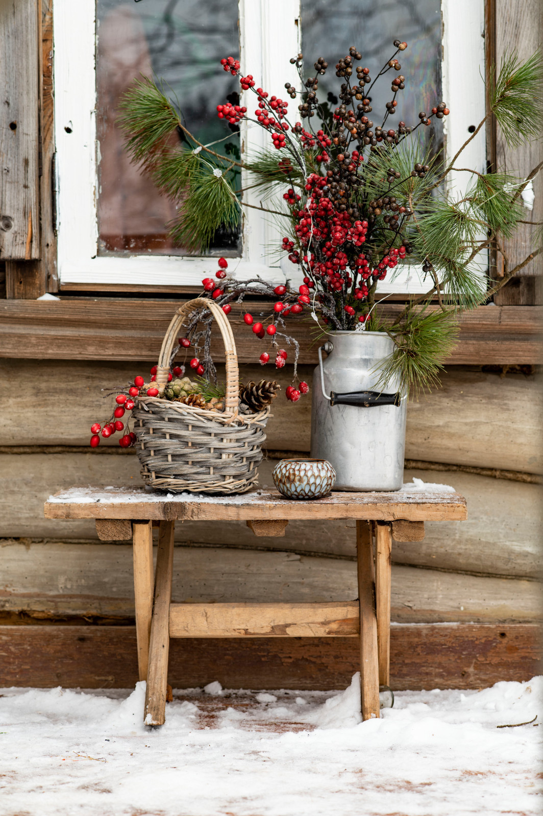Обложка статьи: Как украсить дом к Новому году: Пример декоратора Жени Ждановой