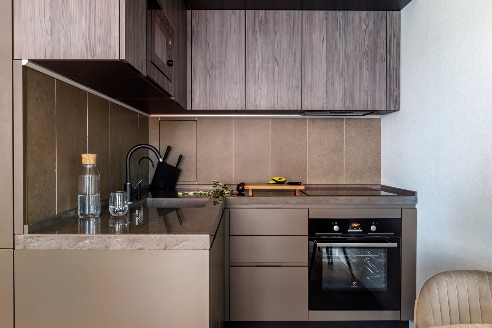 Private bachelor apartment